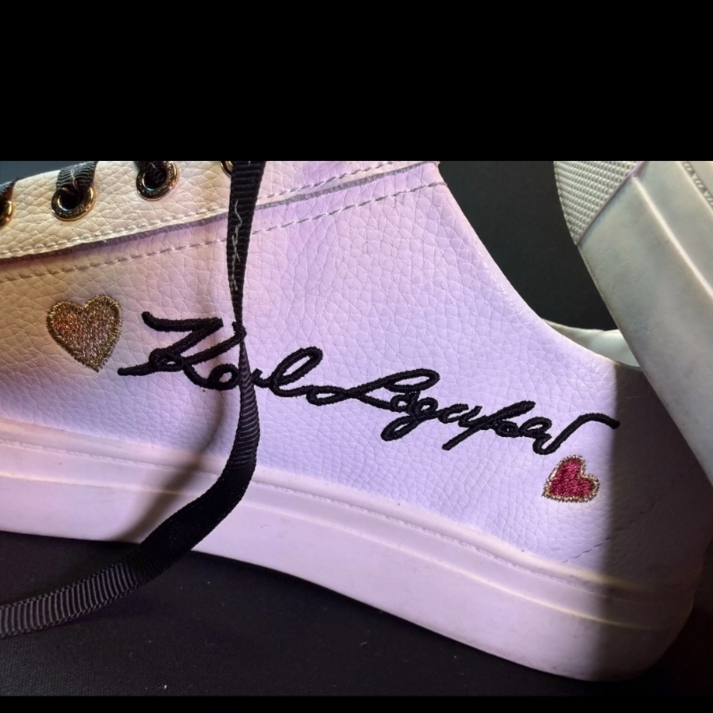 Karl Lagerfeld White Sneakers with Black Laces and Red Accents - Picture 4 of 6